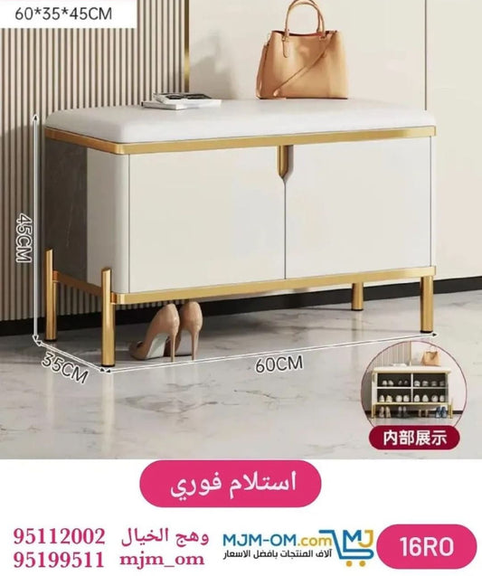 خزانة أحذية فاخرة بتصميم هندسي أنيق وسعة تخزينية استثنائية تجمع بين الجمال العملي والفخامة الراقية لتنظيم الأحذية بكل أناقة وترتيب